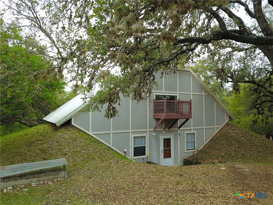 1st image of 929 Red Bluff Ranch Rd