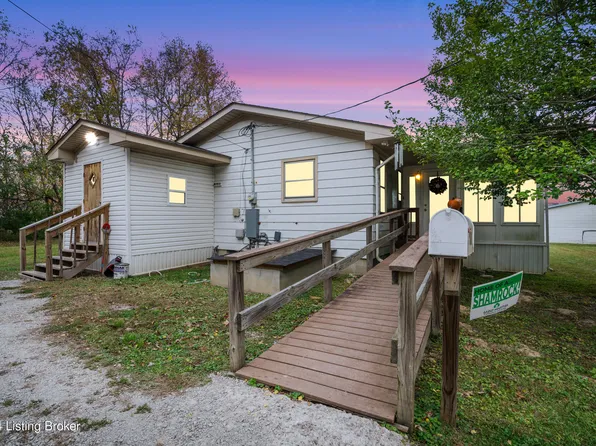 7123 Rocky Ln, Louisville, KY 40228