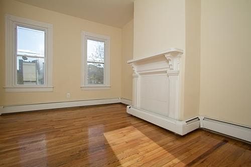 5th image of 66A Williams Ave Unit 1