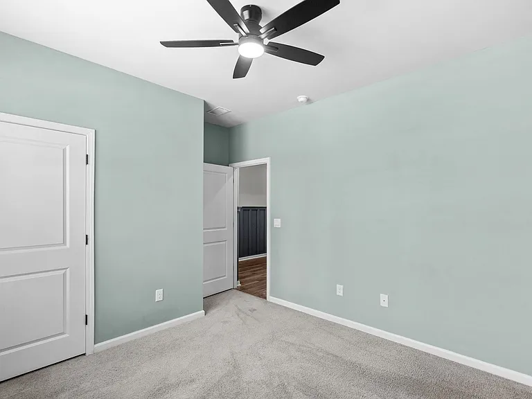 730 Gryffindor Dr — Photo 34