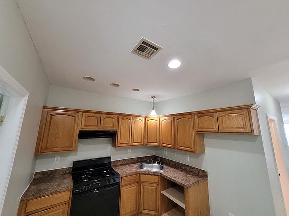 2nd image of 116 Seymour Ave #1A