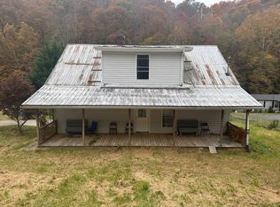307 State Route 1750, Prestonsburg, KY 41653