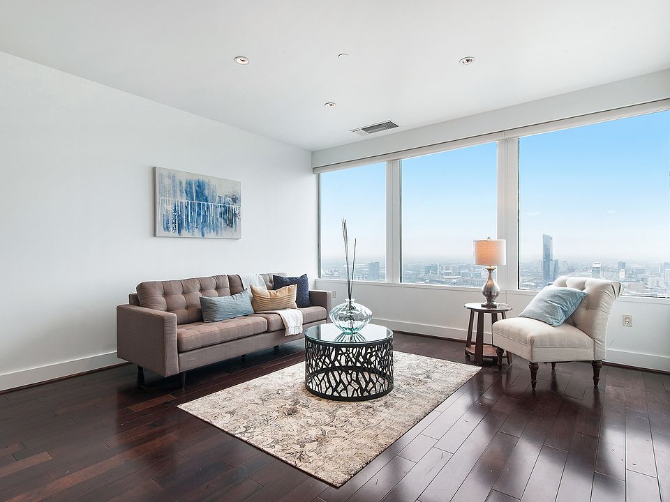 1st image of 50 S 16th St Unit 4003