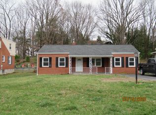 1021 Overland Rd SW, Roanoke, VA 24015