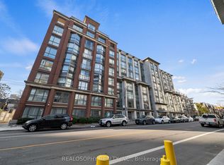 18 Beverley St #610, Toronto, ON M5T3L2