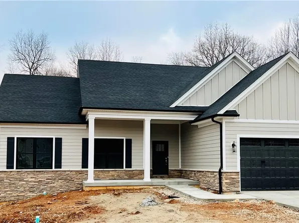 1745 Rainbolt Court NW, Corydon, IN 47112