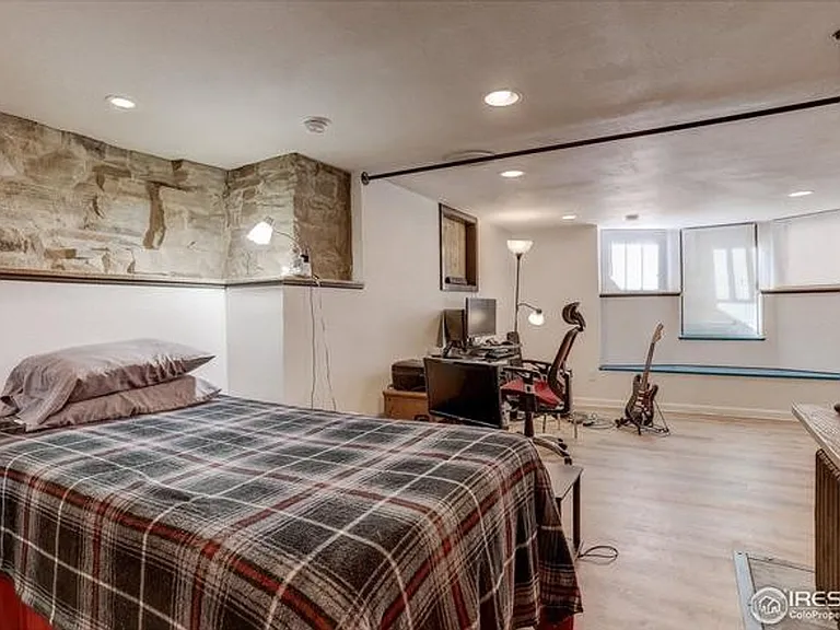 719 Remington St — Photo 12