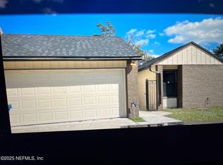 10623 Meadow Lea Dr, Jacksonville, FL 32218