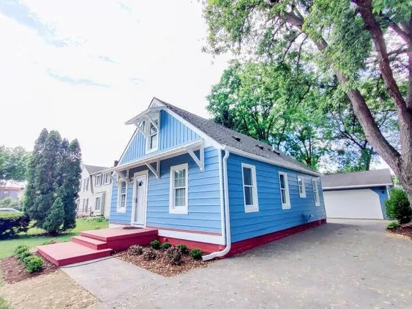 (undisclosed Address), Brighton, MI 48116