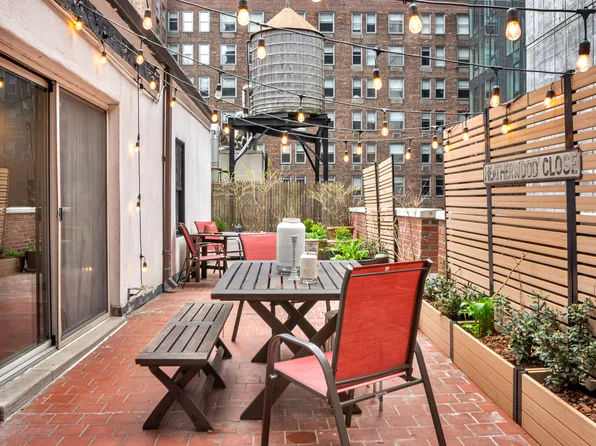 155 East 49th Street 11CD image 19 of 19