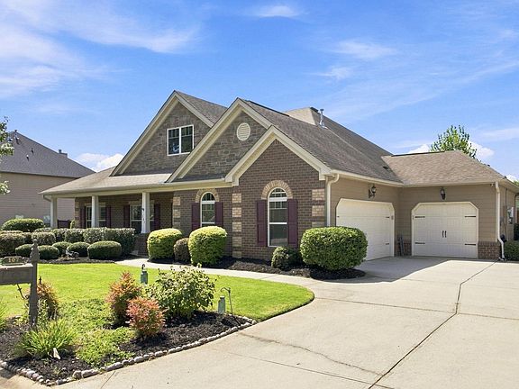 2nd image of 107 Versilia Ln