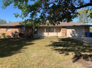 3940 NW 43rd St, Topeka, KS 66618