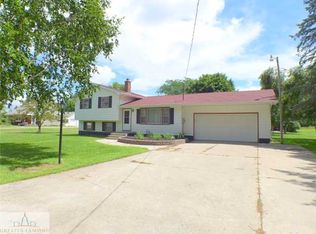 1588 Waverly Rd, Holt, MI 48842
