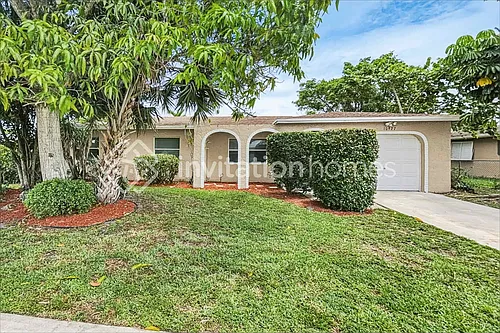10927 Gallery St Photo 1