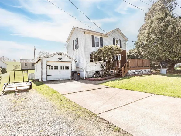 448 E Main St, Dayton, PA 16222
