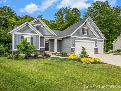 5906 Glencroft Ct SE, Caledonia, MI, 49316