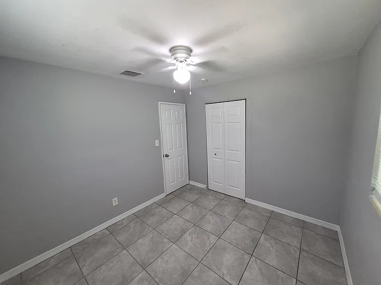 7303 Roberts Rd — Photo 15