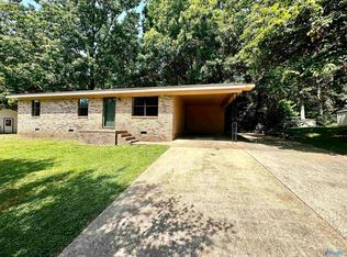 3812 Steele Dr SW, Fort Payne, AL 35967