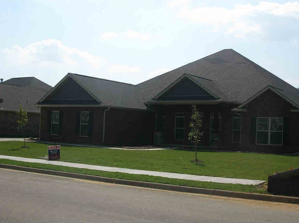 1st image of 2604 Park Hampton Dr