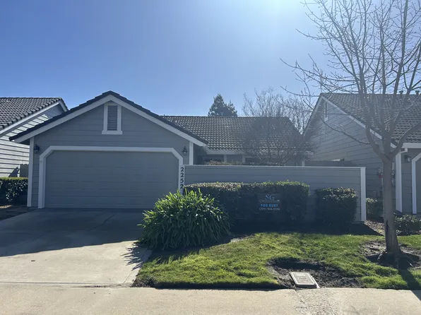 2252 Southport Ln #1, Modesto, CA 95356