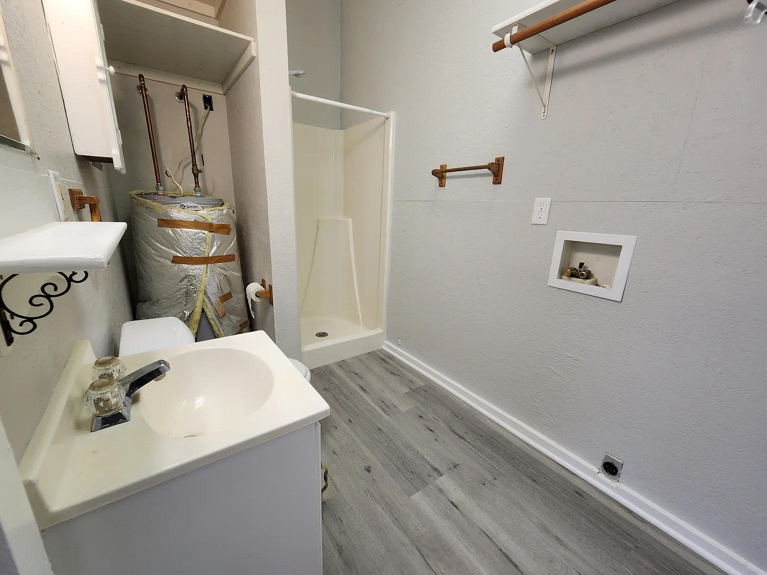 1 bed, 600 sqft, $1,075 — Photo 3
