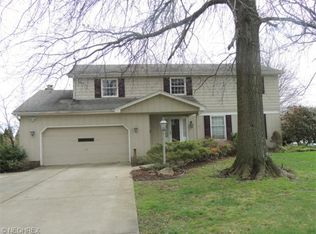 7961 Lost Tree Dr, Youngstown, OH 44512