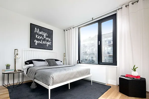 Rented by Bold New York | media 52