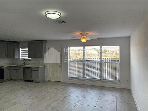 3rd image of 12403 Urban Dale Ct