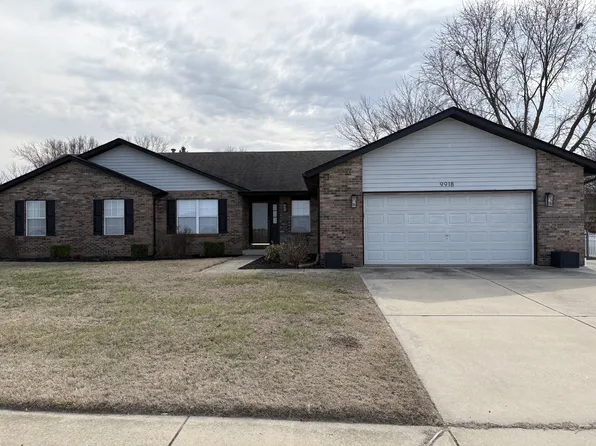 9918 Fuesser Rd, Mascoutah, IL 62258