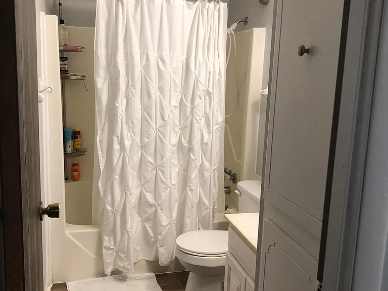 1417 Millstream Dr — Photo 10