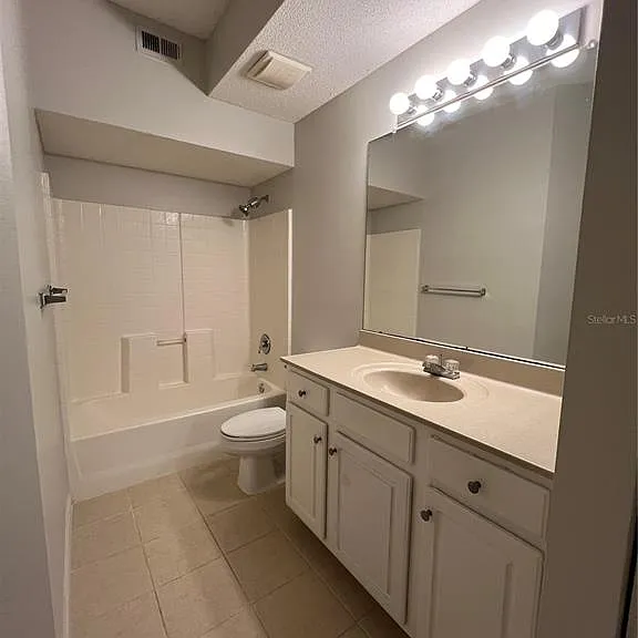 12017 Villanova Dr #109 — Photo 41