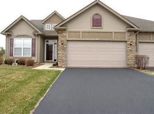 1337 Mackinaw Pl, Schererville, IN 46375