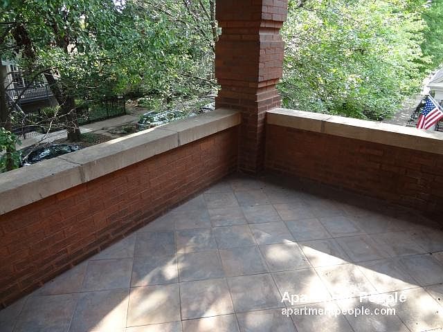 1st image of 2118 W Warner Ave #2E