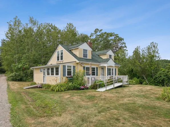 2 Seal Lane, Biddeford, ME 04005
