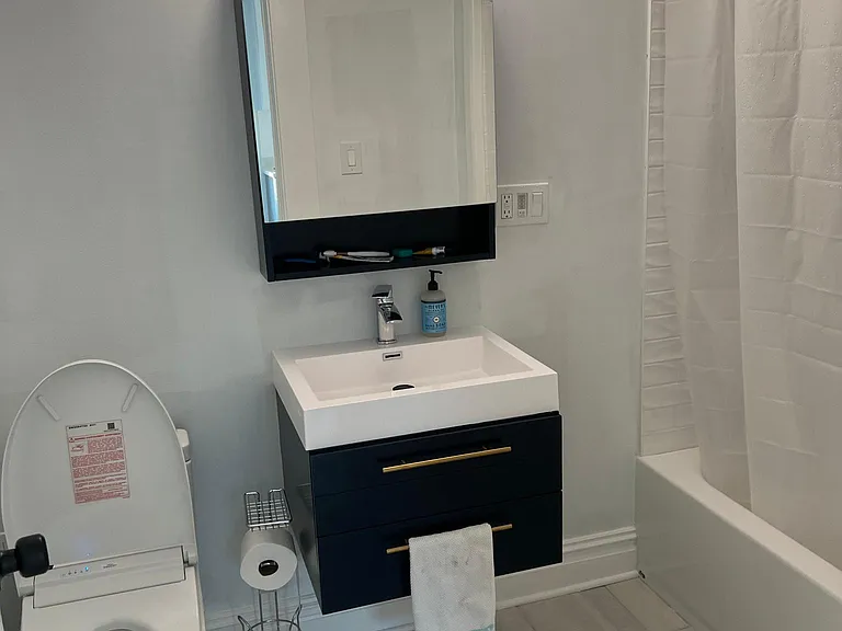 815 State St #3 — Photo 5