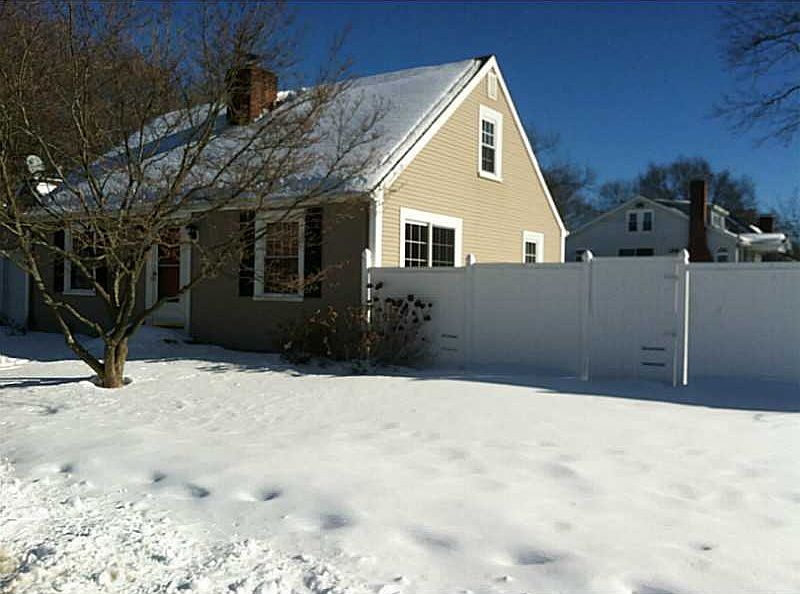 2nd image of 64 Mayfair Rd