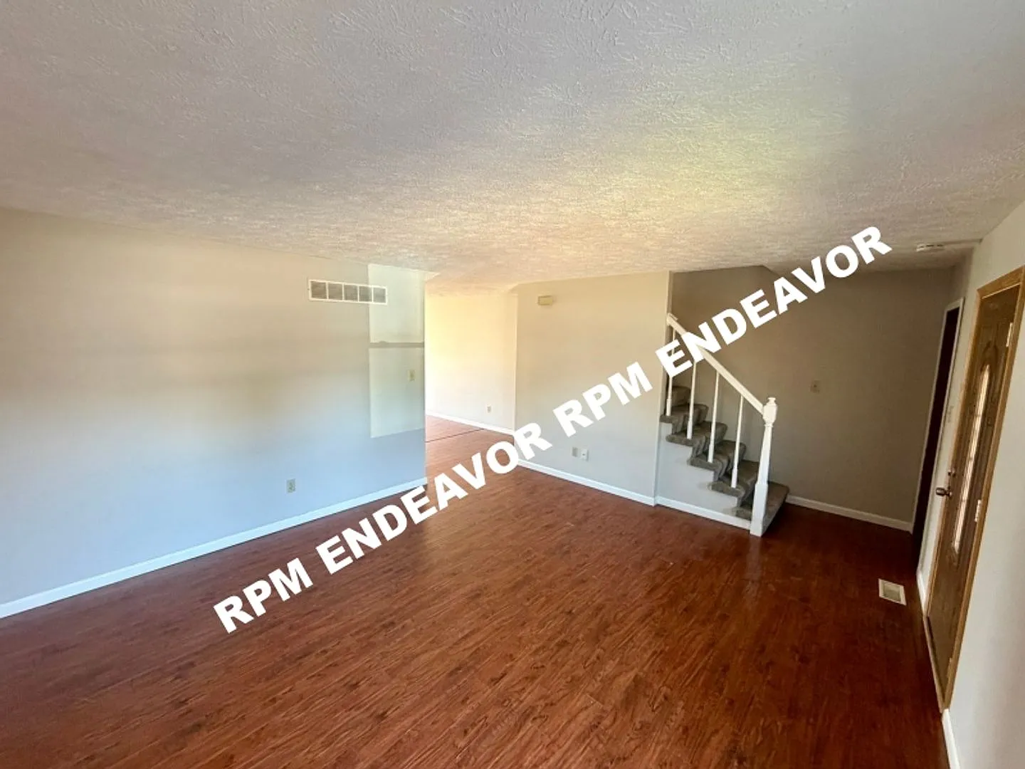 2bed /2bath Townhome Available Now — Photo 4