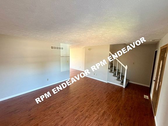 4th image of 1368 Deerfield Estates Dr