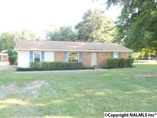1st image of 18173 Circle Dr