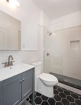 Rented by Newcastle Realty Services | media 16