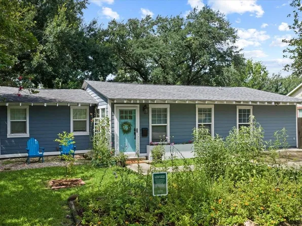 4825 Kingfisher Dr, Houston, TX 77035