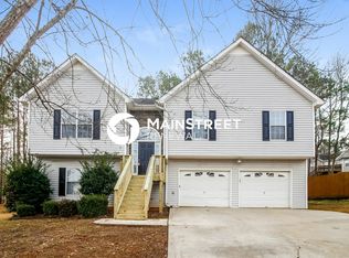 6389 Hillview Ln, Douglasville, GA 30134