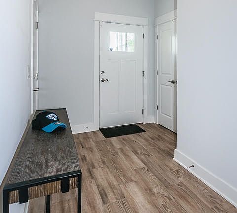 5th image of 432 14th Ave N Unit D