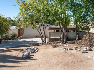 9743 Pali Ave, Tujunga, CA 91042