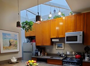 10 Garrison St #8, Boston, MA 02116