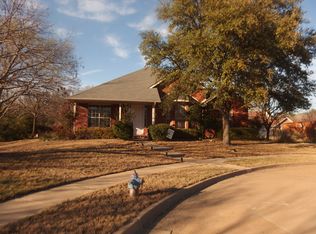 2105 Martin David Way, Garland, TX 75042