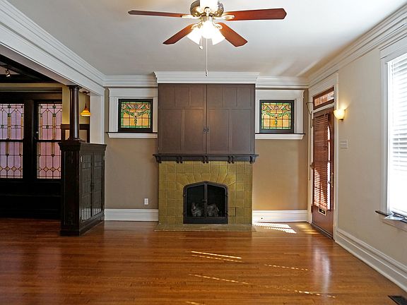 Living Room/Dining Room