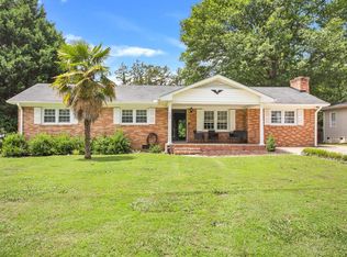 402 Reeves Dr, Simpsonville, SC 29681