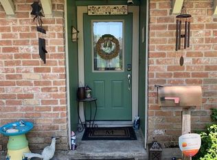 11903 Wessex Dr, Houston, TX 77089