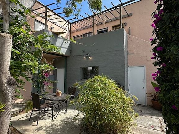 4th image of 1837 9th St APT C